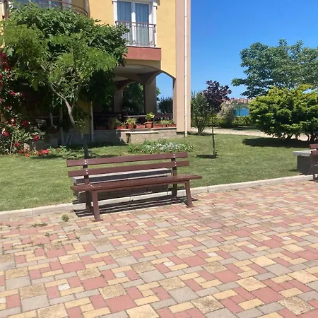 Apartman Midia Sp Aheloj